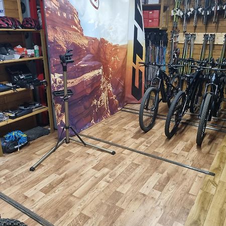 Apartament Elbrus Czyrna Szczyrk Wypozyczalnia Rowerow E-Bike Czyrna Szkola Narciarska & Wypozyczalnia Ski Serwis Dış mekan fotoğraf