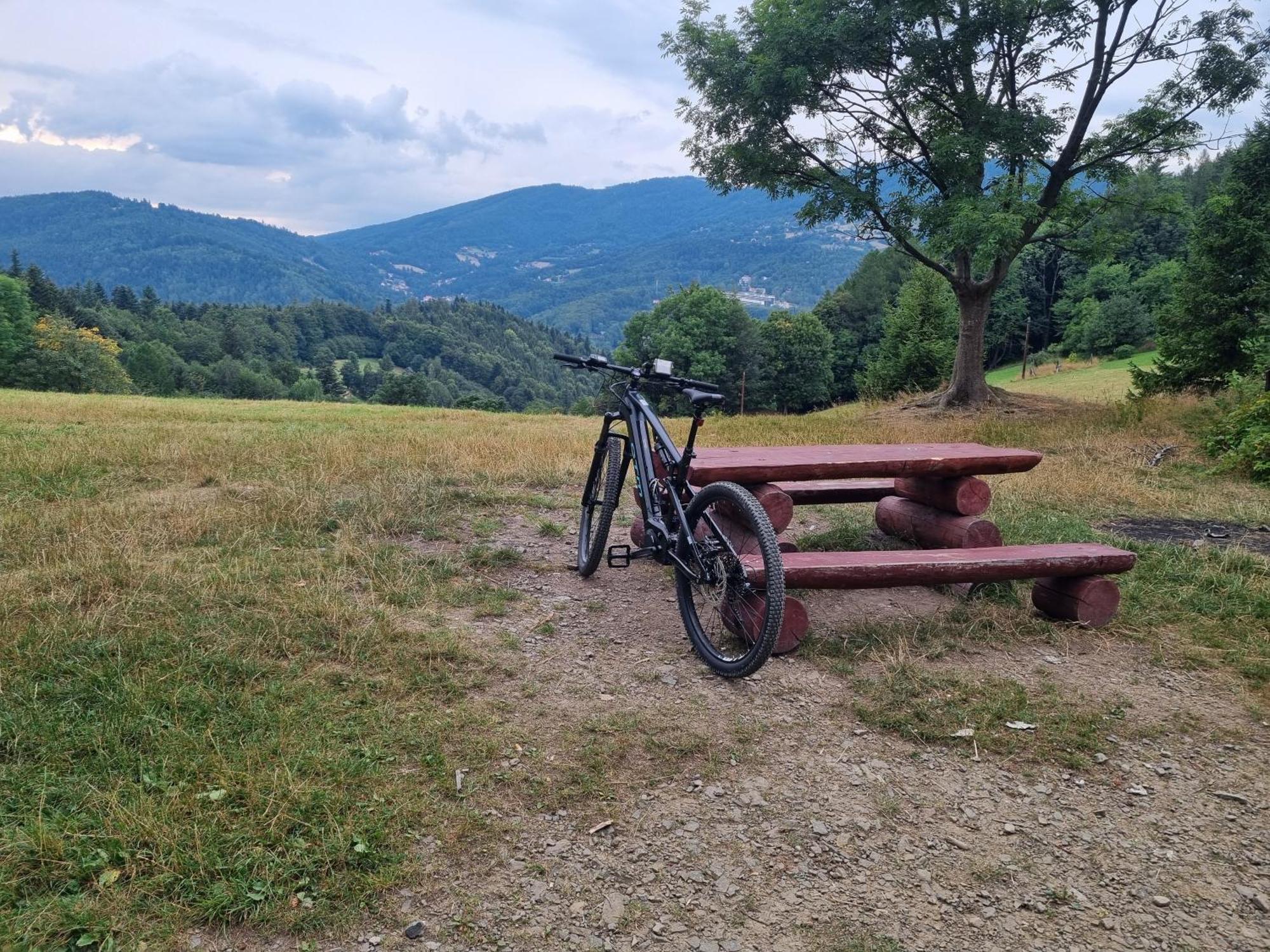 Apartament Elbrus Czyrna Szczyrk Wypozyczalnia Rowerow E-Bike Czyrna Szkola Narciarska & Wypozyczalnia Ski Serwis Dış mekan fotoğraf